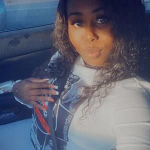 Meet your Posher, Shayla